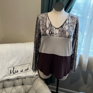 NWOT • Hailey & Co. Long Sleeve • Lightweight Shirt • Block colored/ pattern
